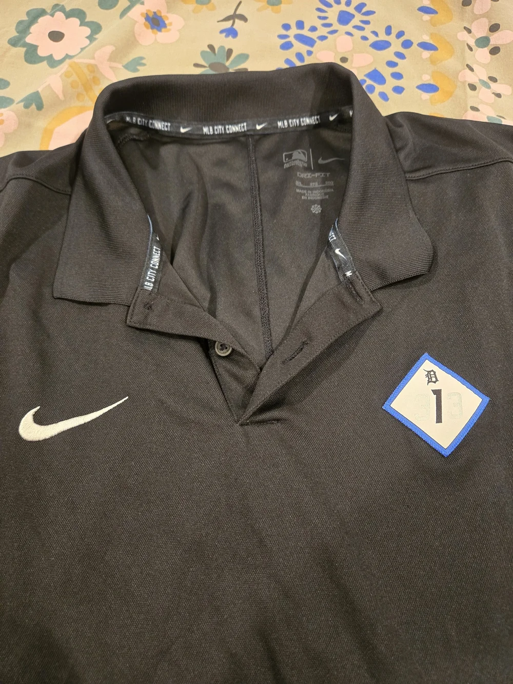 Nike lightweight detroit